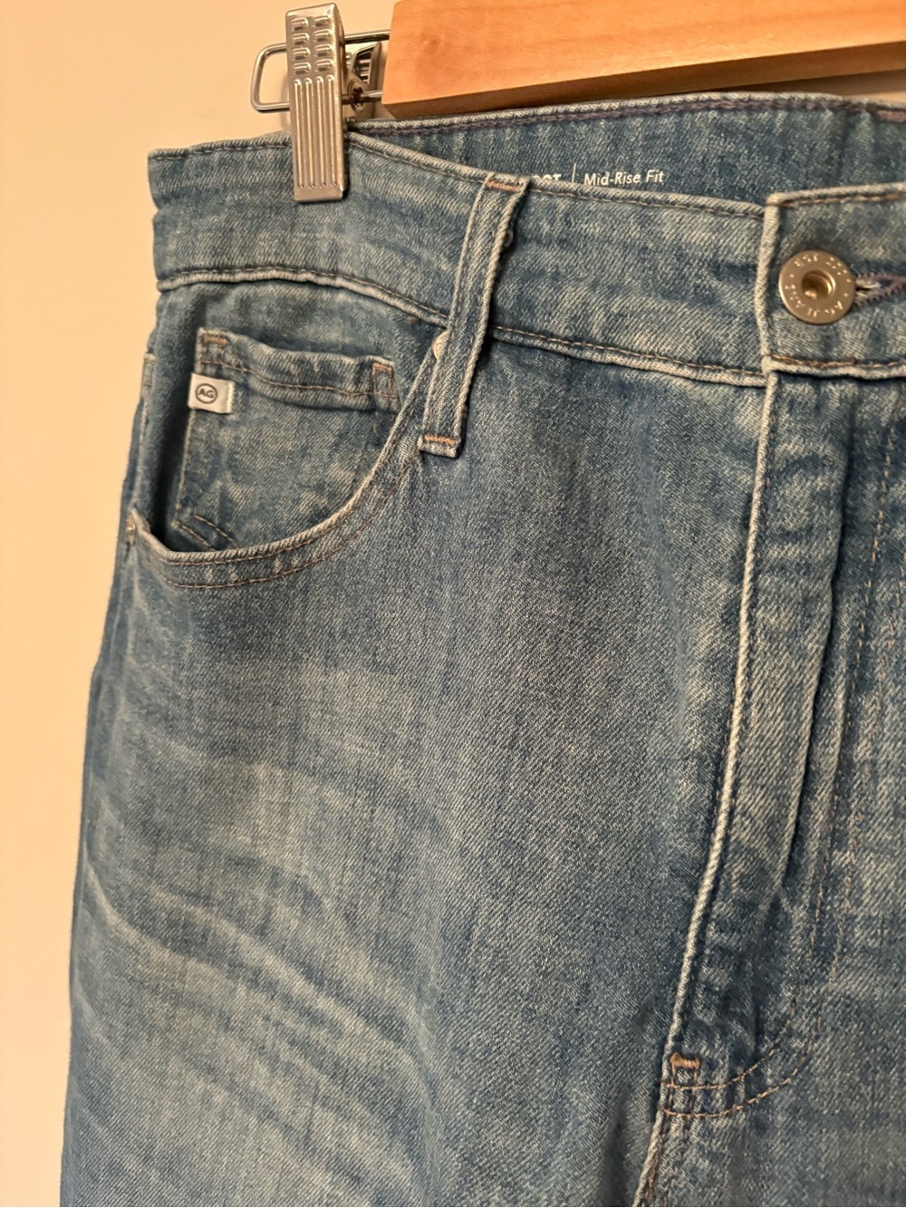 AG Jeans Farrah Boot 18 Years Bisou Mid High Rise Light Wash 30x32 - Picture 4 of 11